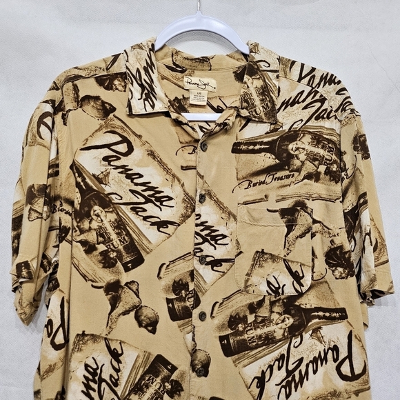 Panama Jack Brown Rum Bottle Button Up Shirt 100% Rayon  Size L - Picture 2 of 4